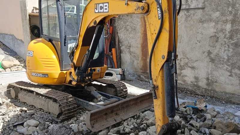 OmecoHub - JCB 8035ZTS